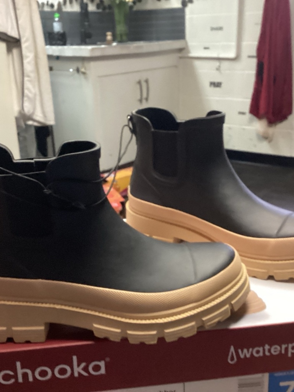 CHOOKA WAYERROOF LADIES BOOTS NIB SIZE 7